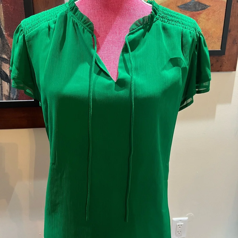 Green Women's Top - Picture 2 of 5